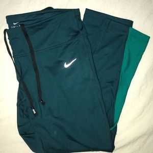 Nike leggings
